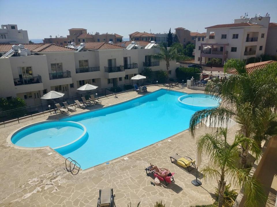 Ifestos Kings Resort Appartment Paphos Extérieur photo
